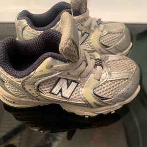 New Balance Kids' Sneakers in Gray and Cream(Toddlers) size 6